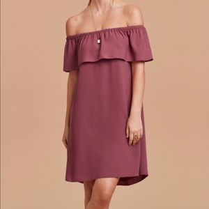 Aritzia - Wilfred Neuchatel off the Shoulder Dress